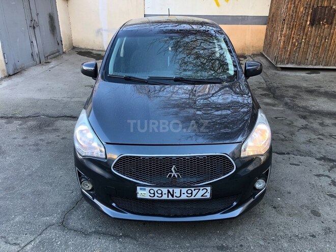 Mitsubishi Attrage 2014, 175,000 km - 1.2 l - Bakı