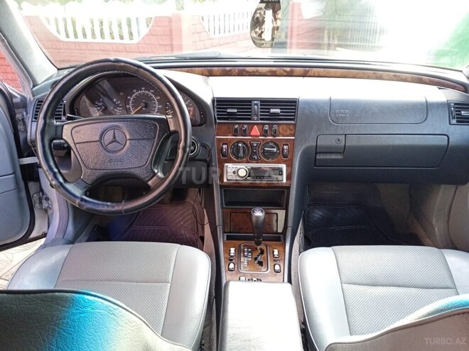 Mercedes C 230 1999, 252,729 km - 2.3 l - Masallı