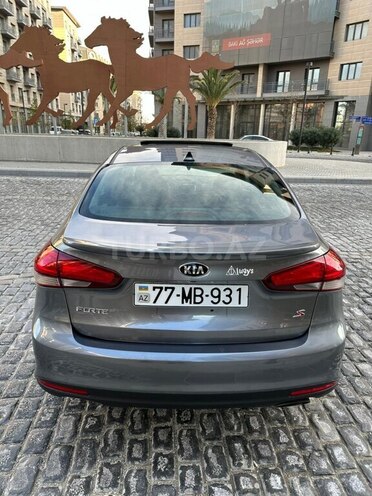 Kia Cerato 2018, 63,360 km - 2.0 l - Bakı