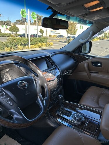 Nissan Patrol 2013, 184,000 km - 5.6 л - Bakı