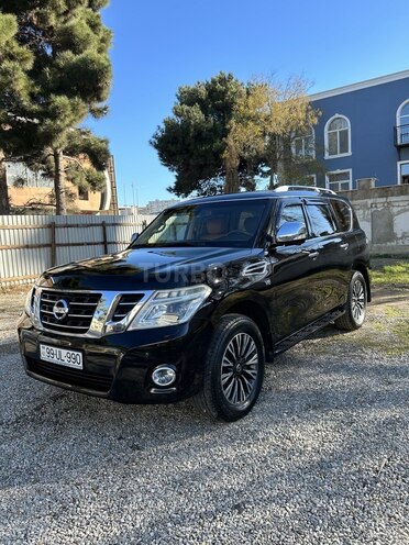 Nissan Patrol 2013, 184,000 km - 5.6 л - Bakı