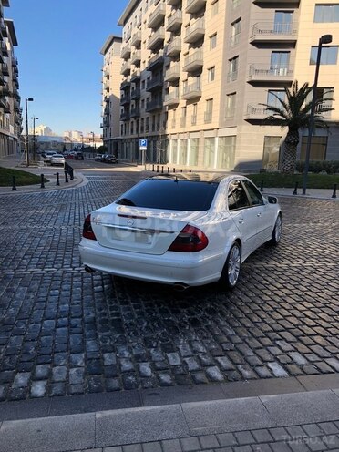Mercedes E 240 2007, 218,606 km - 2.4 l - Bakı