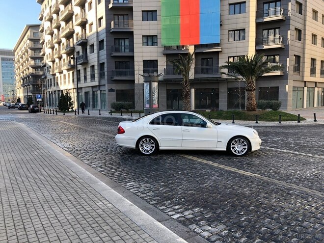 Mercedes E 240 2007, 218,606 km - 2.4 l - Bakı