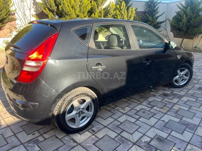Hyundai i30 2009, 358,000 km - 1.6 l - Bakı