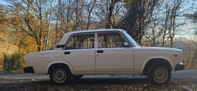 LADA (VAZ) 2107 2009, 13,200 km - 1.6 l - Astara