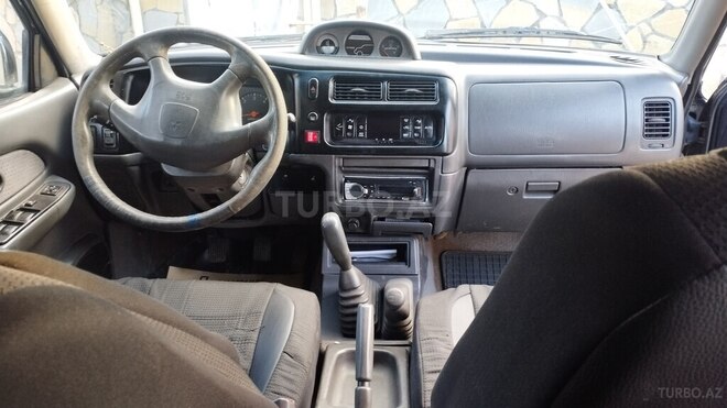 Mitsubishi L200 2004, 55,455 km - 2.5 l - Qazax