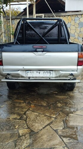 Mitsubishi L200 2004, 55,455 km - 2.5 l - Qazax
