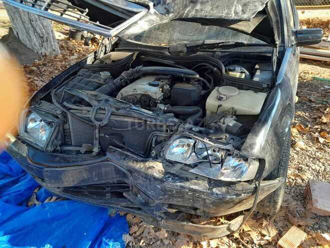 Mercedes C 180 1997, 310,000 km - 1.8 л - Ağstafa