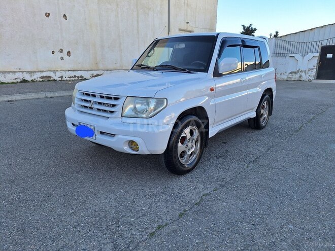 Mitsubishi Pajero io 2000, 200,070 km - 2.0 l - Bakı