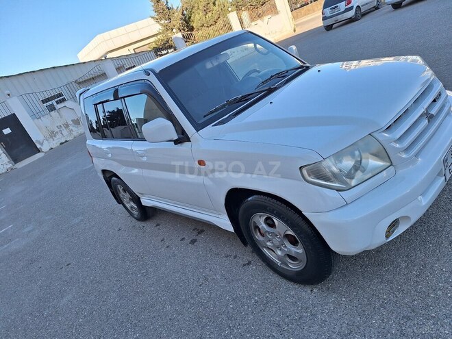 Mitsubishi Pajero io 2000, 200,070 km - 2.0 l - Bakı