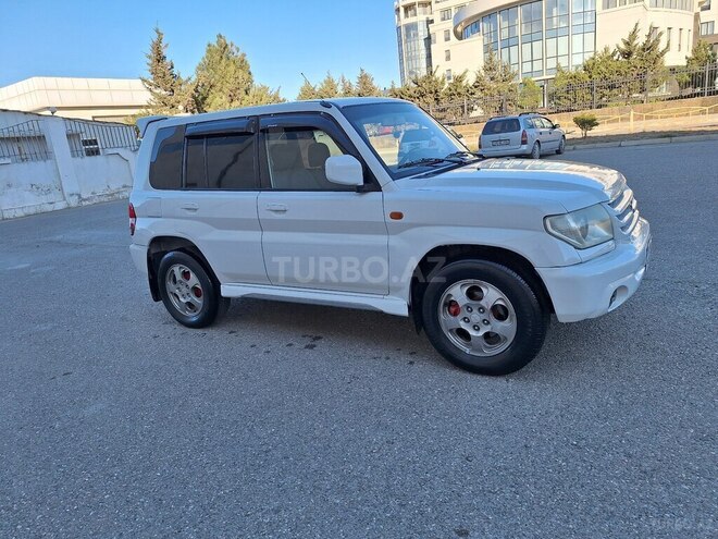 Mitsubishi Pajero io 2000, 200,070 km - 2.0 l - Bakı