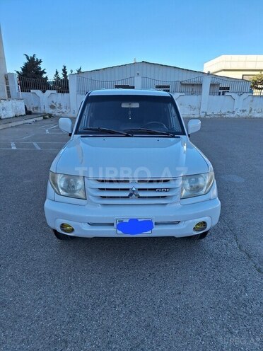 Mitsubishi Pajero io 2000, 200,070 km - 2.0 l - Bakı