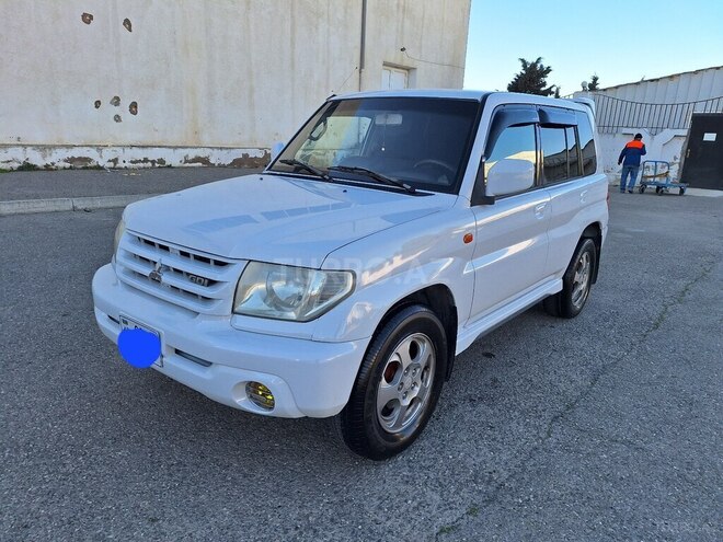 Mitsubishi Pajero io 2000, 200,070 km - 2.0 l - Bakı