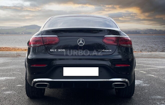 Mercedes GLC 300 Coupe 2019, 31,000 km - 2.0 l - Bakı