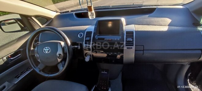 Toyota Prius 2009, 217,000 km - 1.5 л - Bakı
