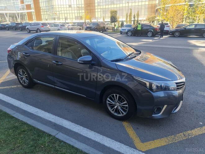 Toyota Corolla 2014, 197,500 km - 1.6 l - Bakı