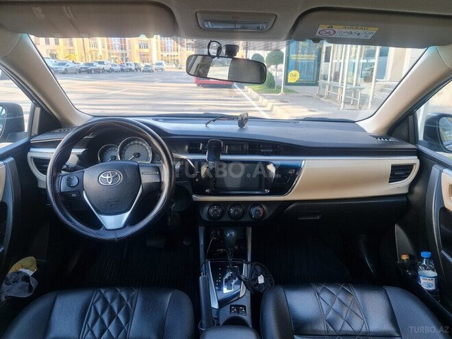 Toyota Corolla 2014, 197,500 km - 1.6 l - Bakı