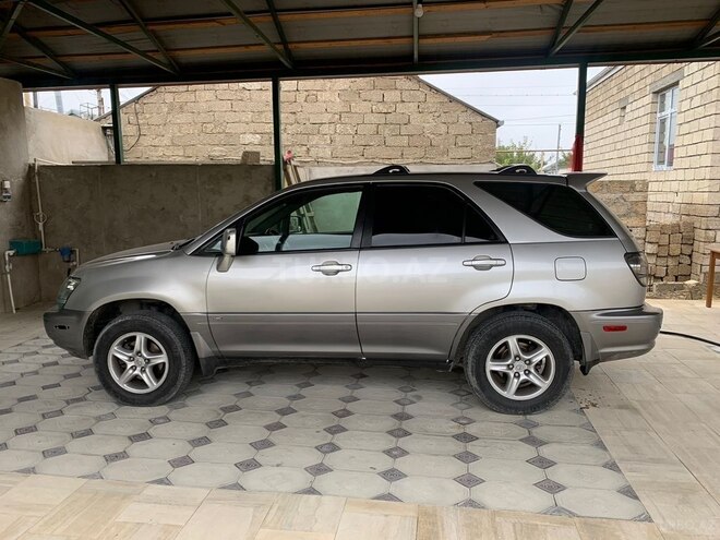 Lexus RX 330 2001, 323,000 km - 3.0 l - Bakı
