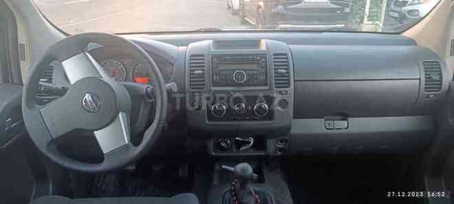 Nissan Navara 2014, 187,686 km - 2.5 l - Bakı
