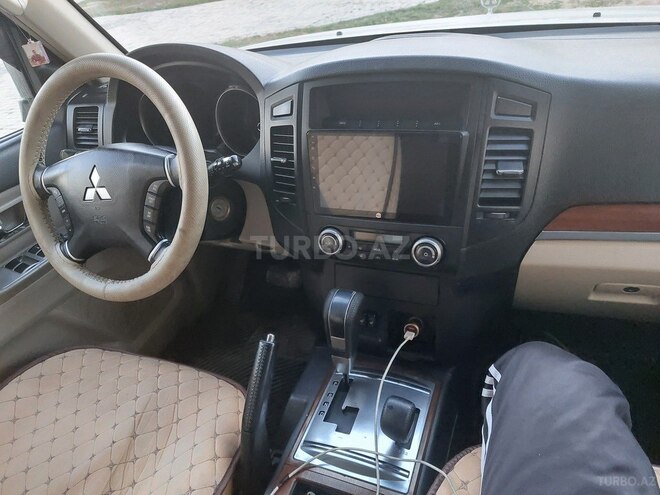 Mitsubishi Pajero 2007, 322,000 km - 3.8 л - Bakı