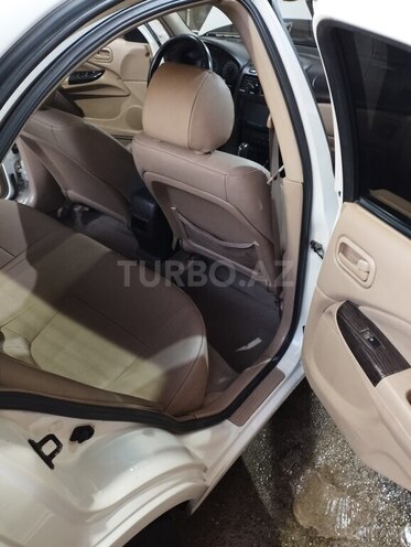 Nissan Sunny 2010, 290,000 km - 1.6 л - Bakı