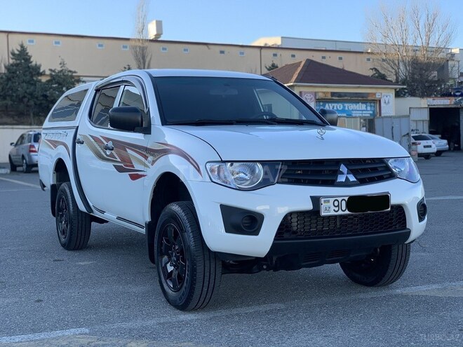 Mitsubishi L200 2014, 128,185 km - 2.5 l - Xırdalan