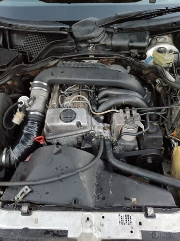 Mercedes E 220 1995, 100,000 km - 2.2 l - Bakı