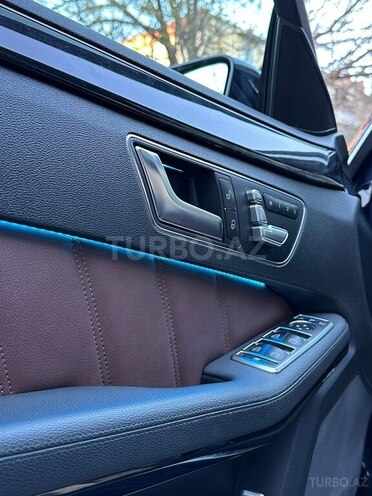 Mercedes E 220 2012, 249,000 km - 2.2 l - Bakı