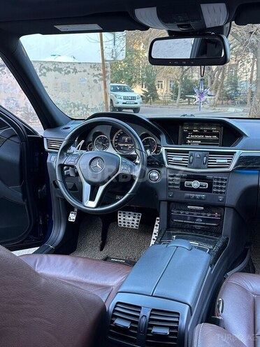 Mercedes E 220 2012, 249,000 km - 2.2 l - Bakı