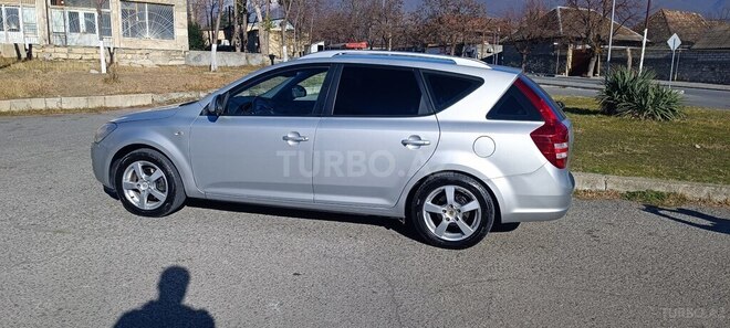 Kia Ceed 2007, 290,000 km - 1.6 л - Şəki