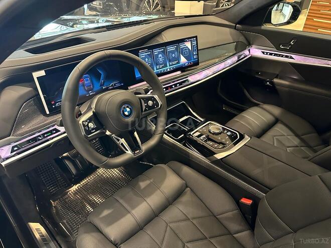 BMW 750e xDrive