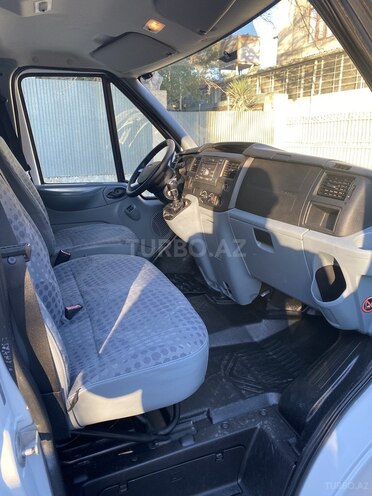 Ford Transit 2009, 195,000 km - 2.4 л - Bakı
