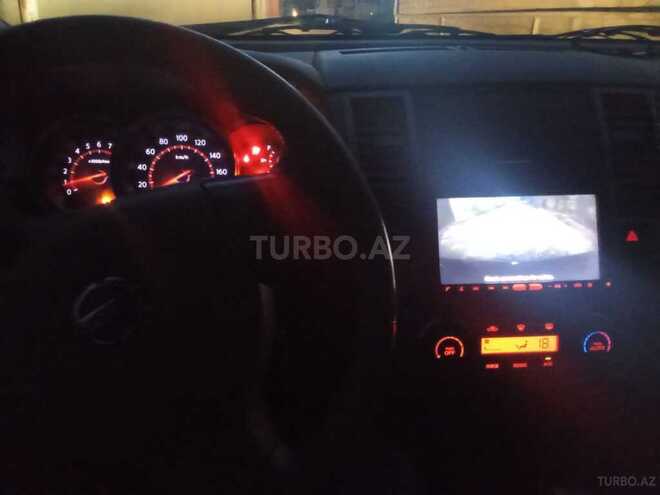 Nissan Tiida 2011, 255,580 km - 1.6 l - Bakı