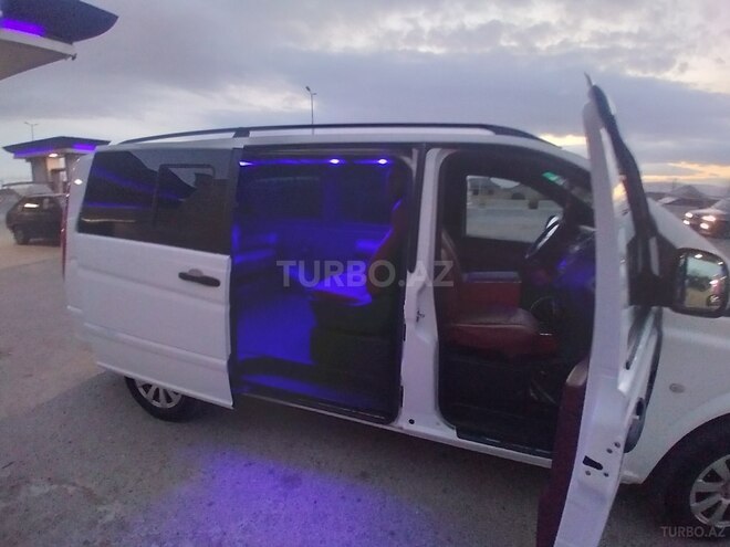 Mercedes Vito 115 2009, 368,600 km - 2.2 l - Sumqayıt