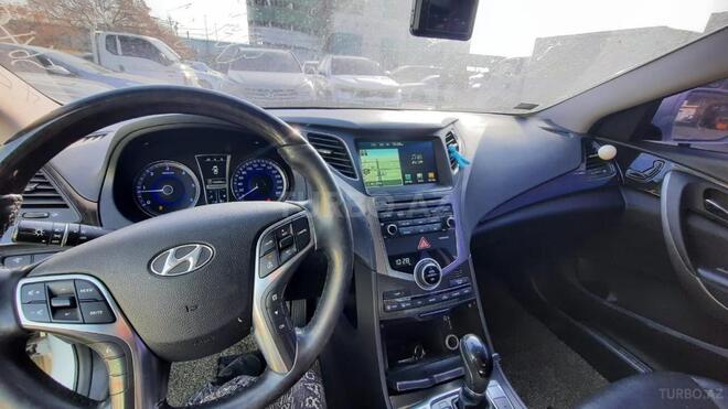 Hyundai Grandeur 2015, 128,430 km - 2.2 л - Bakı
