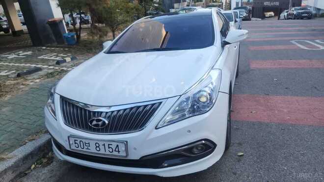 Hyundai Grandeur 2015, 128,430 km - 2.2 л - Bakı
