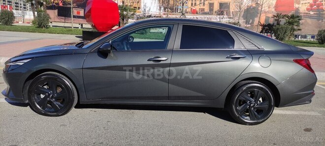 Hyundai Elantra 2023, 19,700 km - 1.6 л - Bakı