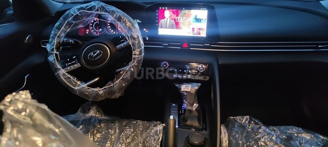 Hyundai Elantra 2023, 19,700 km - 1.6 л - Bakı
