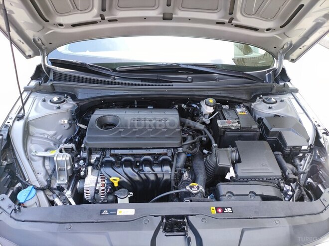Hyundai Elantra 2023, 19,700 km - 1.6 л - Bakı