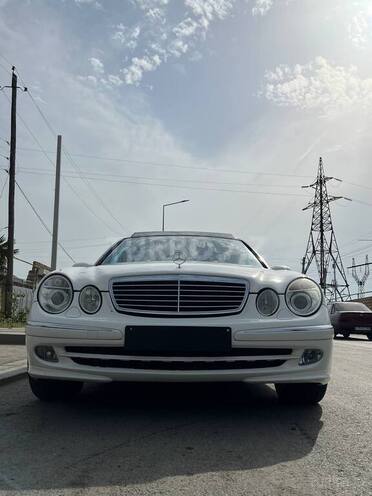 Mercedes E 320 2004, 260,000 km - 3.2 l - Xaçmaz