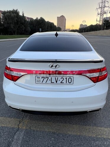 Hyundai Grandeur 2015, 186,952 km - 2.2 l - Bakı