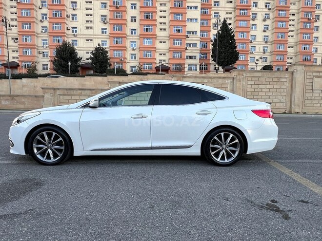 Hyundai Grandeur 2015, 186,952 km - 2.2 l - Bakı