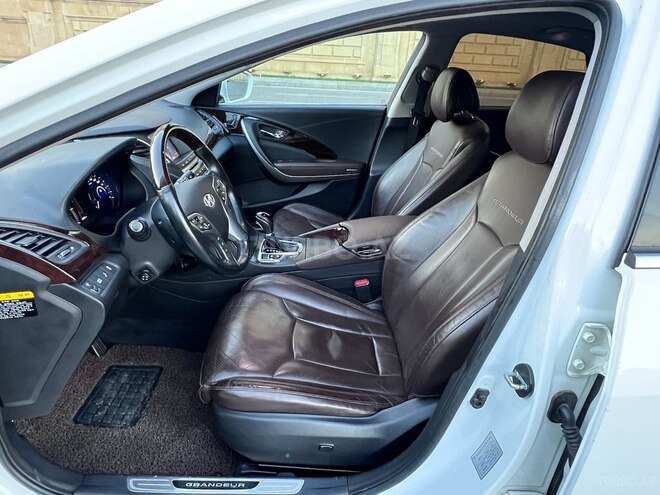 Hyundai Grandeur 2015, 186,952 km - 2.2 l - Bakı