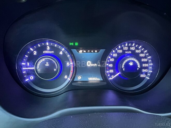 Hyundai Grandeur 2015, 186,952 km - 2.2 l - Bakı