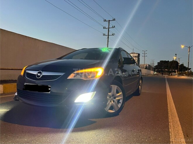 Opel Astra 2011, 260,000 km - 1.7 l - Bakı