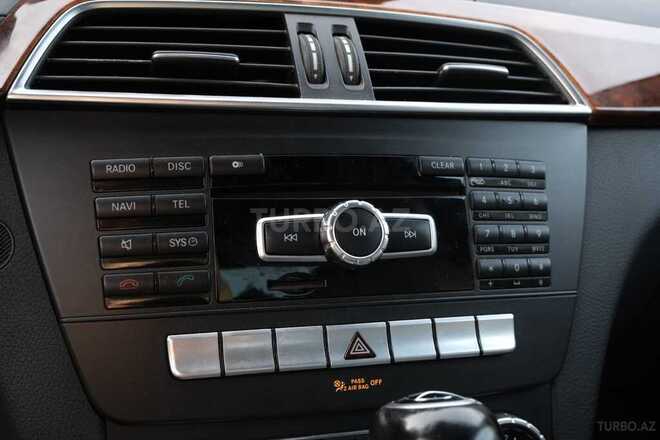 Mercedes C 250 2012, 213,000 km - 1.8 л - Bakı