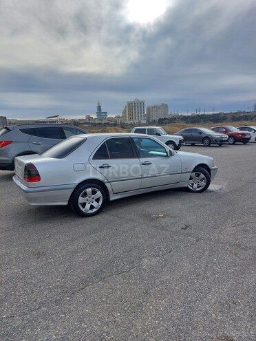 Mercedes C 220 1999, 320,100 km - 2.2 l - Bakı