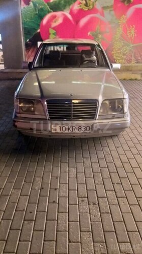 Mercedes E 200 1994, 400,000 km - 2.0 l - Bakı
