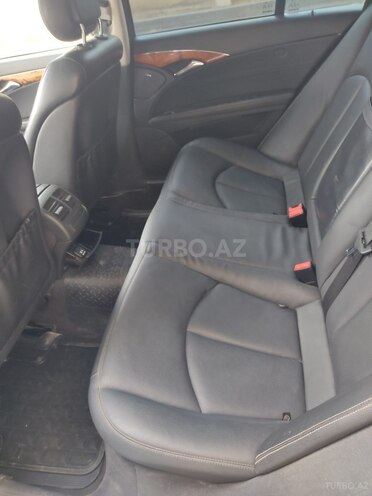 Mercedes E 240 2002, 221,000 km - 2.4 l - Bakı