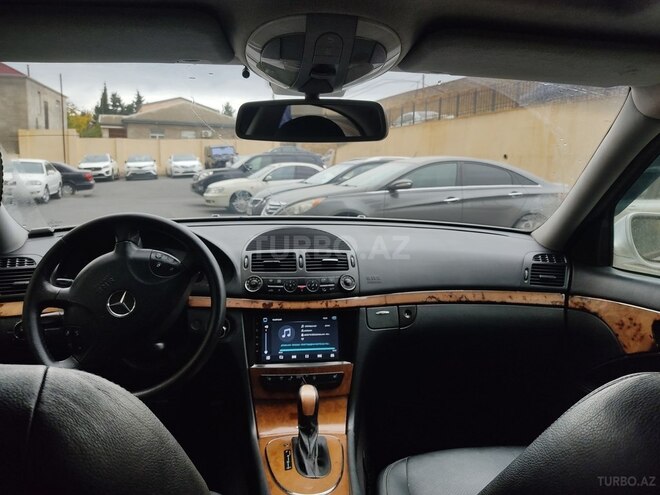 Mercedes E 240 2002, 221,000 km - 2.4 l - Bakı